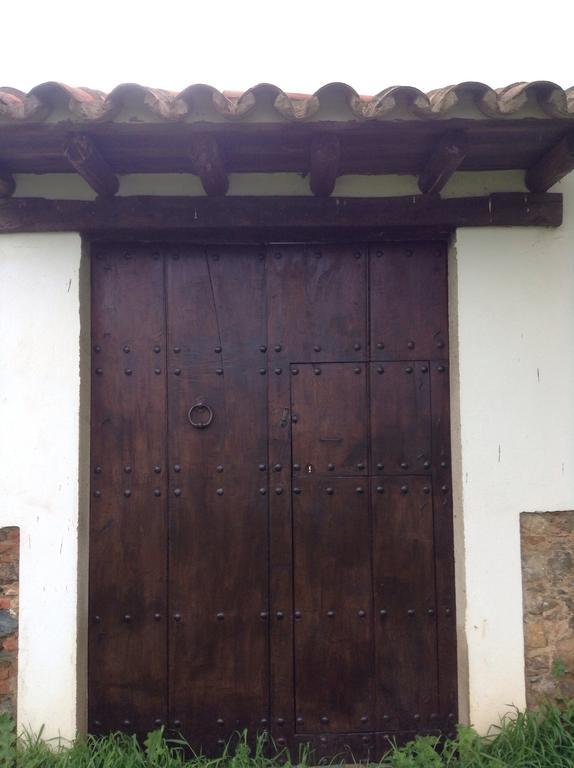Casa Rural Ecologica Huerta Del Pirata Fuente de Cantos Exterior photo