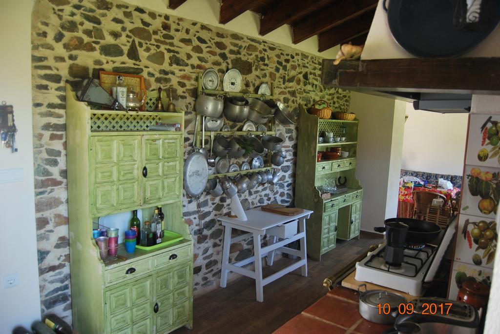 Casa Rural Ecologica Huerta Del Pirata Fuente de Cantos Exterior photo